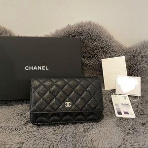 Chanel wallet on chain woc